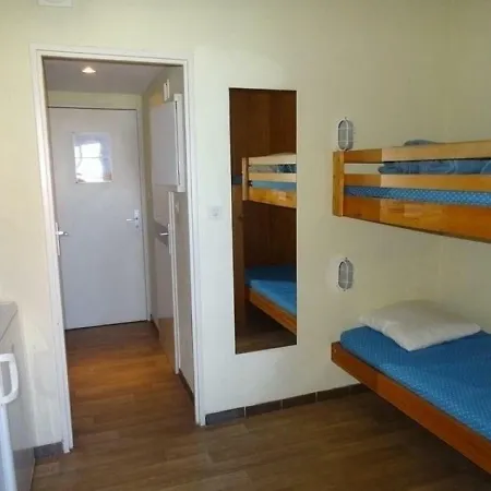 Park 4 Apartment *